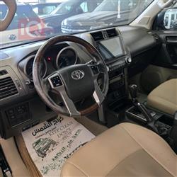 تۆیۆتا لاندكروزر پرادۆ